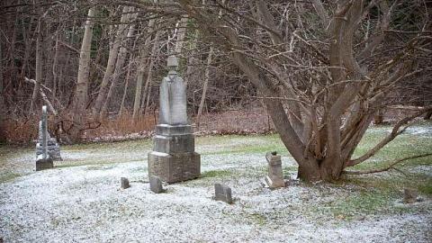 December 2018 - Kilbourne-Pioneer-Cemetery19.jpg