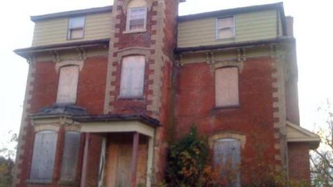 Photo from October 28, 2011