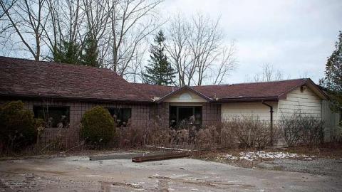 December 2018 - Waterfront-Business5.jpg