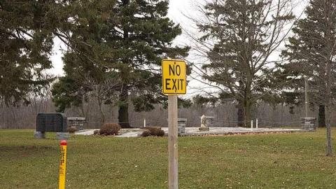 Respected Pioneers - St.-Anthonys--R.C.-Cemetery17.jpg