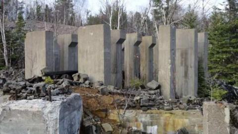 Offset 1 - Nickel-Offset-Mine--1-shaft24.jpg