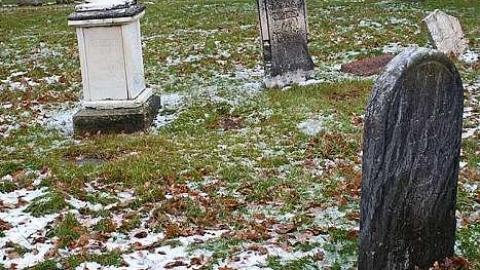 December 2018 - Southgate--ONeil-Cemetery9.jpg