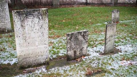 December 2018 - Southgate--ONeil-Cemetery13.jpg