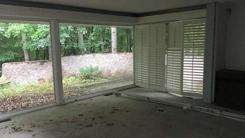 Mid Century Modern on Cachet photo 3