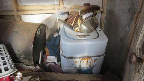 Buttons - IMG_2513.jpg