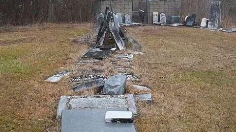 January 2019 - Ross-Cemetery5.jpg