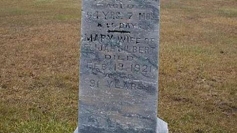 January 2019 - Ross-Cemetery16.jpg