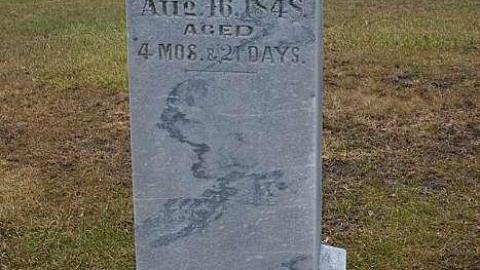 January 2019 - Ross-Cemetery17.jpg