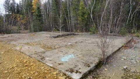 #2 Shaft - 1 - Nickel-Offset-Mine--2-shaft3.jpg