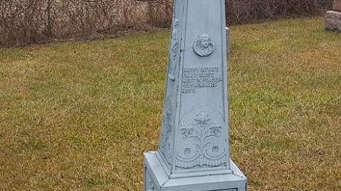 January 2019 - McIntyre-Cemetery12.jpg