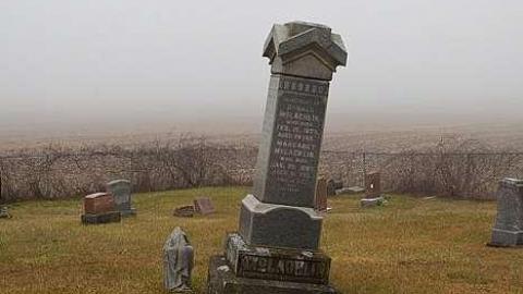 January 2019 - McIntyre-Cemetery26.jpg