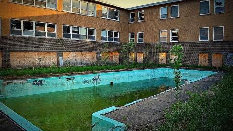 Toxic Urbex: Summer 2017 - The-School12.jpg