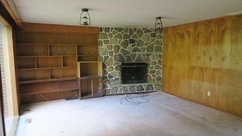 Mr and Mrs Brady - The-Brady-Bunch-House35.jpg