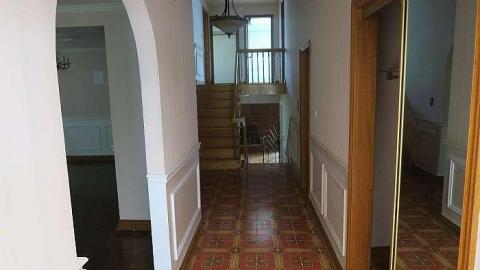 Outdated Backsplit - IMG_9782.jpg