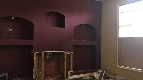 Natural Gas - 40-Harris-Gas-Leak-Mansion3.jpg