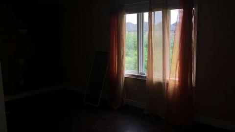 40 Harris 'Gas Leak Mansion' photo 3