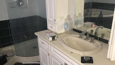 40 Harris 'Gas Leak Mansion' photo 4