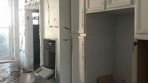 Photo from Lonely Giant