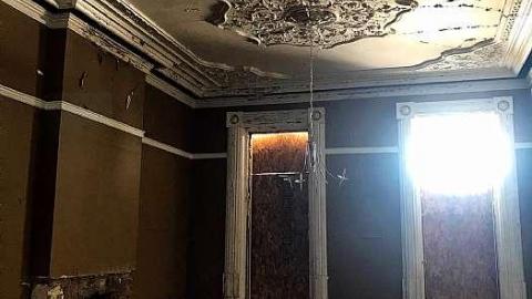 Lonely Giant - IMG_9061.jpg