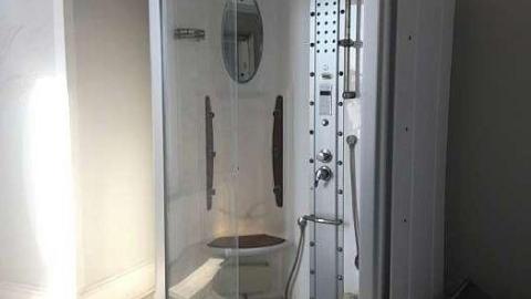 Lonely Giant - IMG_9095.jpg