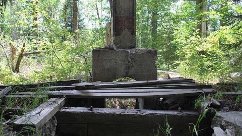 This place is huge! - Donald-(ghost-chemical-plant)44.jpg