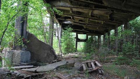 This place is huge! - Donald-(ghost-chemical-plant)37.jpg