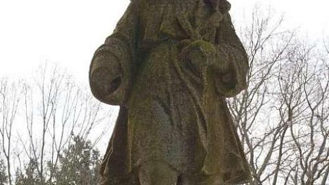 January 2019 - Brayne-Burying-Grounds16.jpg