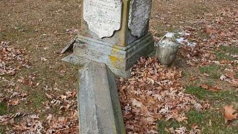 January 2019 - Brayne-Burying-Grounds10.jpg