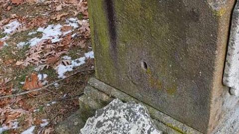 January 2019 - Brayne-Burying-Grounds11.jpg