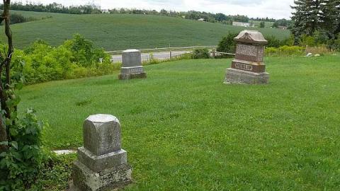 Grassy Knoll - Trinity-Pioneer-Cemetery4.jpg
