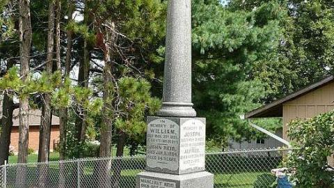 Stark Reality - Burns-United-Cemetery44.jpg