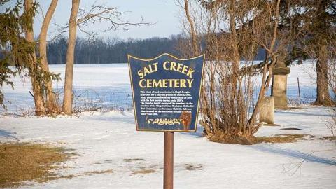 January 2019 - Salt-Creek-Cemetery9.jpg