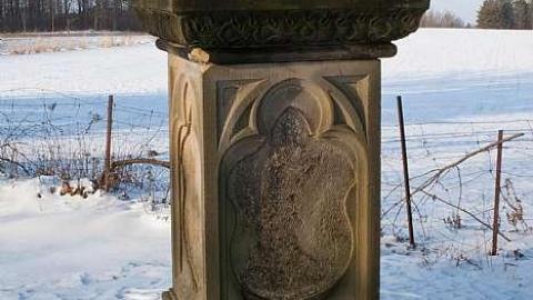 January 2019 - Salt-Creek-Cemetery13.jpg