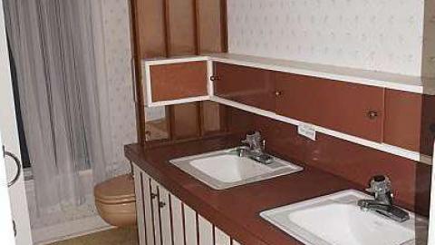 1960's Party Bungalow - DSC05606.jpg