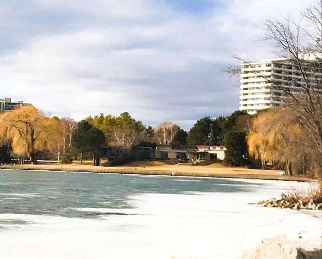 $4.4Million Dollar Mansion photo 2