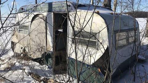 Nobody Home - Fa5gSeUbQhy31s69kMwpZg.jpg