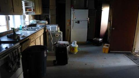 All that Remains - P1140089.jpg