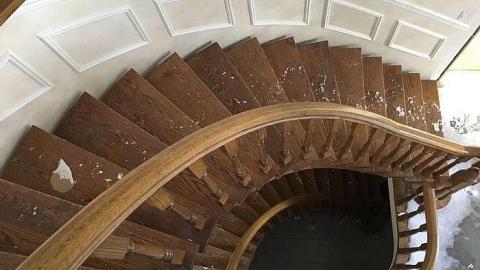 Out with The New, In With The New photo 3