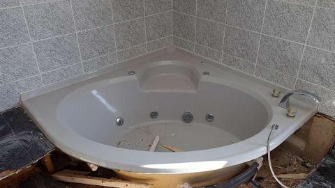 Not Secured '19 - Out-with-The-New,-In-With-The-New49.jpg