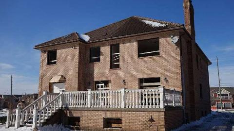 Not Secured '19 - Out-with-The-New,-In-With-The-New72.jpg