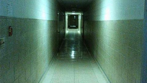 Abandoned Relics - Summer 2017 - South-Street-Hospital81.jpg