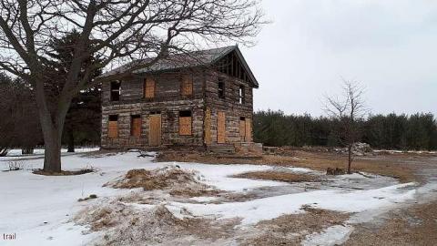 MARCH 11, 2019 - Guardian-Pigeons-Farmhouse1.jpg