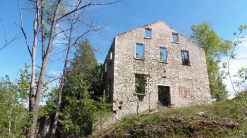 May 2015 Elora - Foundry-Building-Elora31.jpg