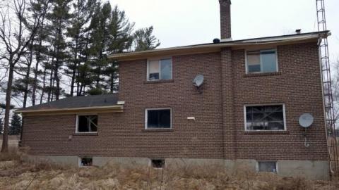 Iced Up At The 'P' House photo 4