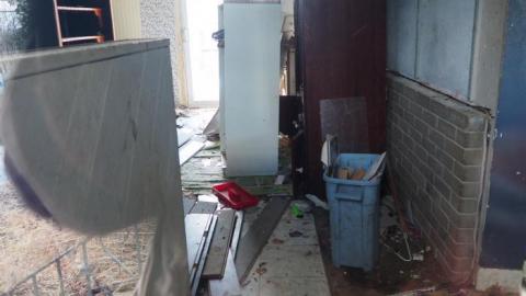 Un-well House photo 4