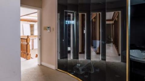 Spoiled - _DSC7236-HDR.jpg