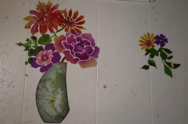 Handprints In Outer Space photo 5