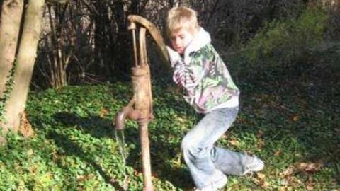 House and Property - Abandoned-or-Not-on-2572.jpg