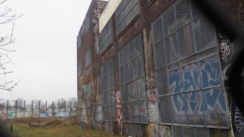 Apr'19 Shooed Away by Security - Linseed-Factory67.jpg