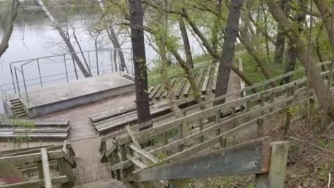 Rotting Away - GCI-Amphitheater10.jpg